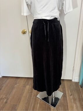 Tommy Bahama Vaca Velour Women's Black Drawstring long skirt